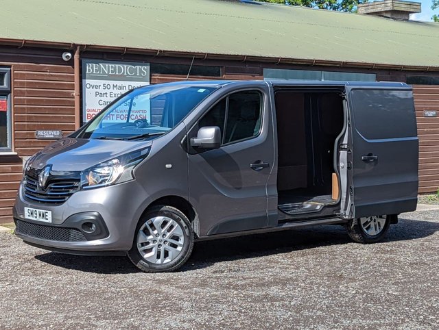 2019 19 Renault Trafic 1.6 SL27 SPORT NAV ENERGY DCI 125 BHP