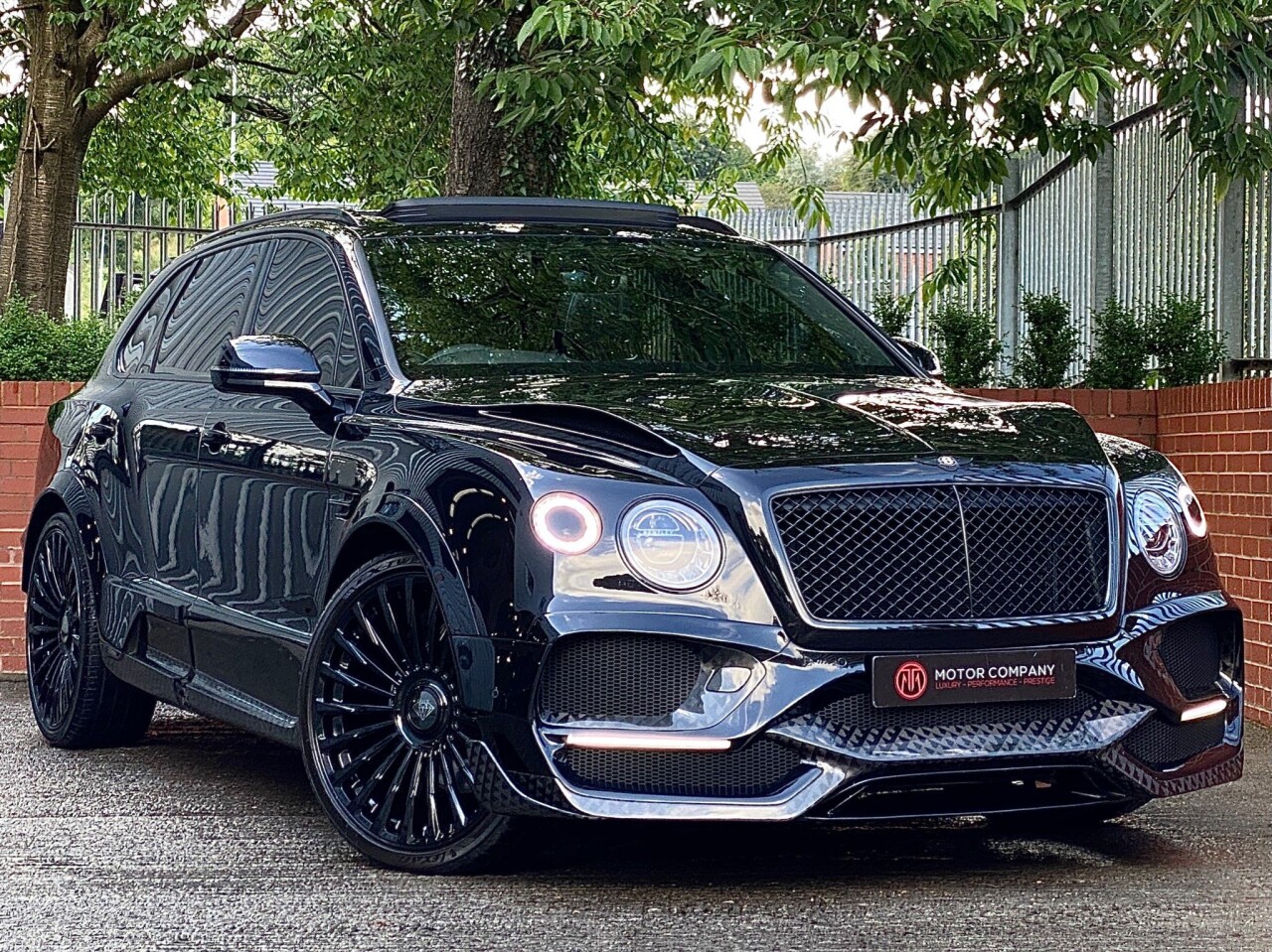 2019 69 BENTLEY BENTAYGA 4.0 V8 Auto 4WD (s/s) 5dr