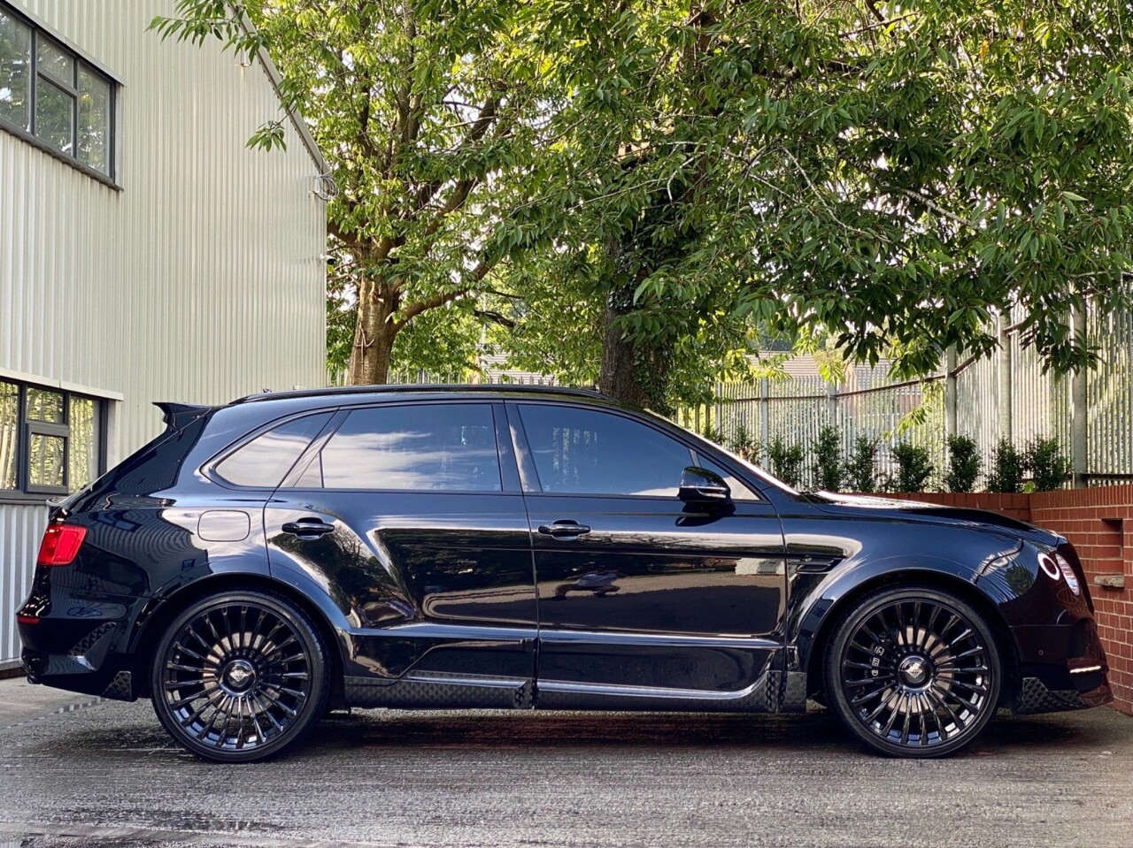 2019 69 BENTLEY BENTAYGA 4.0 V8 Auto 4WD (s/s) 5dr