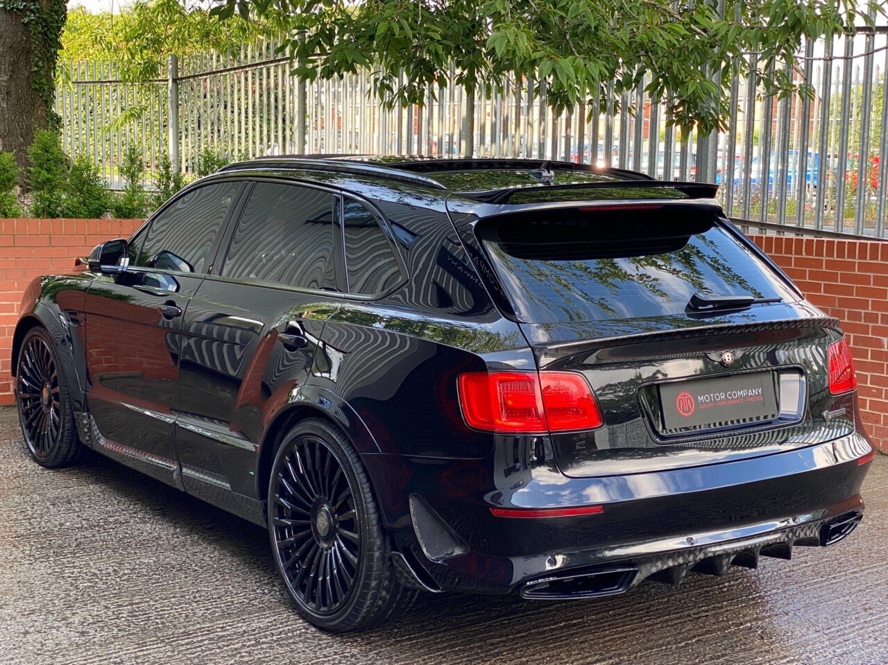 2019 69 BENTLEY BENTAYGA 4.0 V8 Auto 4WD (s/s) 5dr