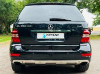 USED 2009 59 MERCEDES-BENZ M-CLASS 3.0 ML350 CDI BLUEEFFICIENCY SPORT 5d 224 BHP 