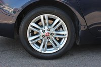USED 2014 63 JAGUAR XF 2.2 D LUXURY 4d 200 BHP 2 Owners, 6 Services, Under 50000 Miles