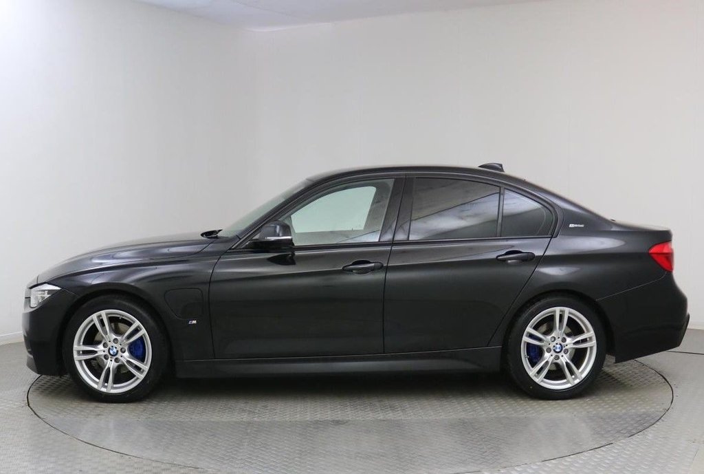 USED 2016 66 BMW 3 SERIES 2.0 330E M SPORT AUTO 4d 181 BHP 