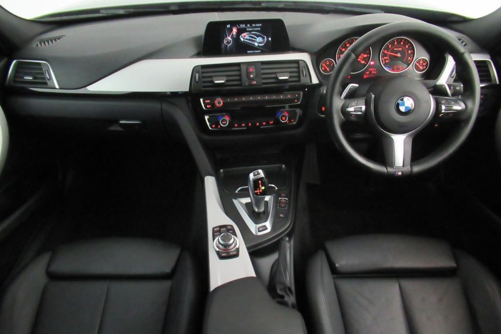 USED 2016 66 BMW 3 SERIES 2.0 330E M SPORT AUTO 4d 181 BHP 