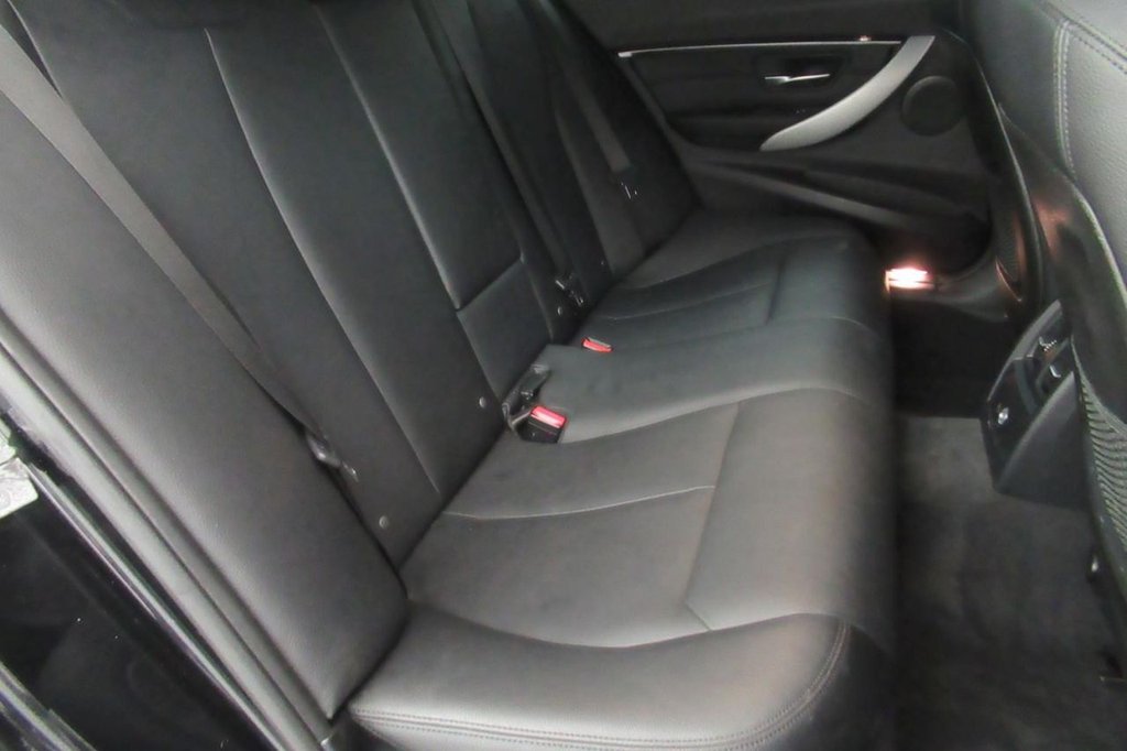 USED 2016 66 BMW 3 SERIES 2.0 330E M SPORT AUTO 4d 181 BHP 
