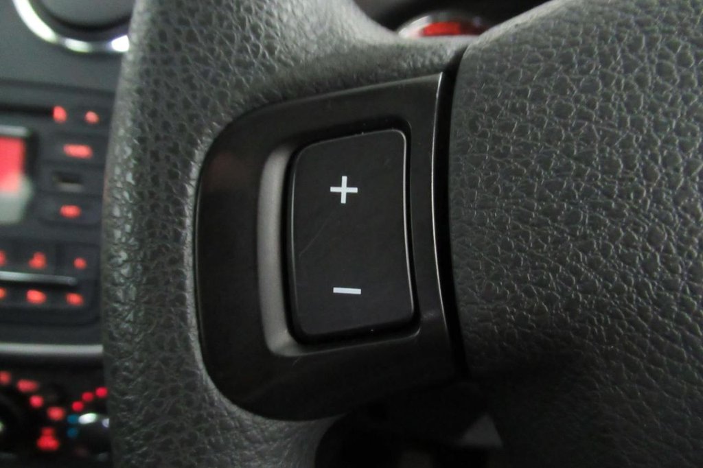 USED 2015 15 DACIA SANDERO 1.5 LAUREATE DCI 5d 90 BHP 