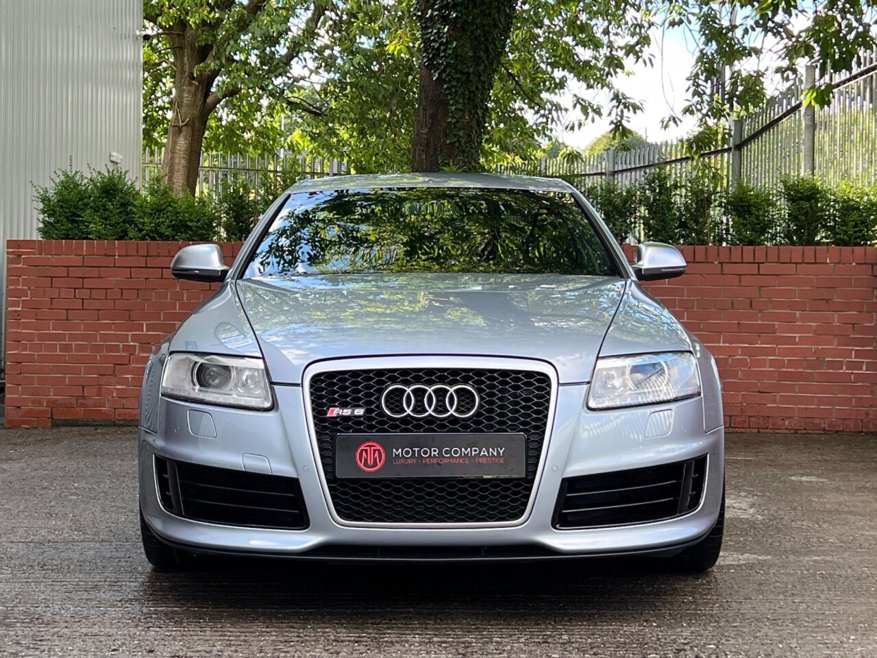 2009 09 AUDI A6 5.0L RS6 QUATTRO 4d AUTO 572 BHP