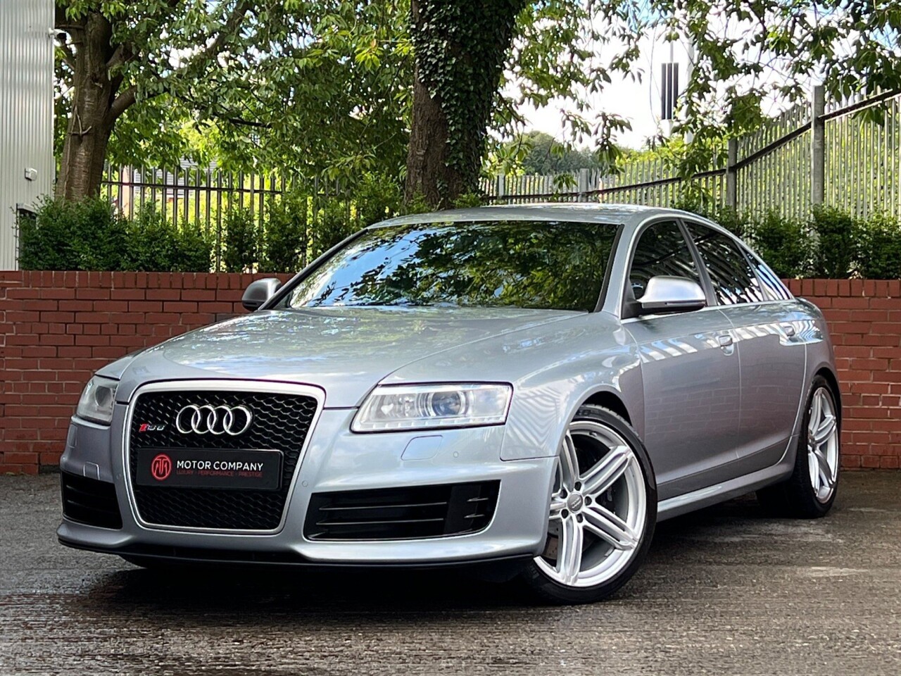 2009 09 AUDI A6 5.0L RS6 QUATTRO 4d AUTO 572 BHP