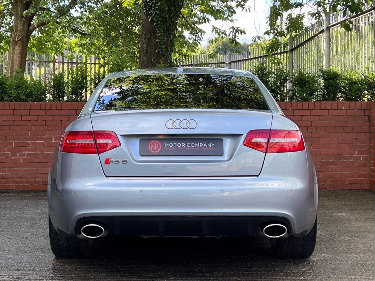 2009 09 AUDI A6 5.0L RS6 QUATTRO 4d AUTO 572 BHP