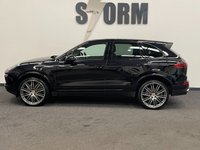 USED 2017 67 PORSCHE CAYENNE | NO 13 | 3.0 D V6 PLATINUM EDITION TIPTRONIC S 5d 258 BHP Beautiful Black Platinum Edition