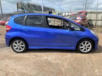 USED 2013 13 HONDA JAZZ 1.3 I-VTEC SI 5d 99 BHP Low Mileage Jazz in Azure Blue Metallic