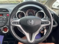 USED 2013 13 HONDA JAZZ 1.3 I-VTEC SI 5d 99 BHP Low Mileage Jazz in Azure Blue Metallic