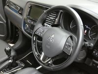 USED 2018 68 MITSUBISHI OUTLANDER 2.3 DI-D 4 5d 147 BHP 7 SEATS SAT NAV SUNROOF LEATHER VAT Q