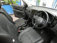 USED 2018 68 MITSUBISHI OUTLANDER 2.3 DI-D 4 5d 147 BHP 7 SEATS SAT NAV SUNROOF LEATHER VAT Q