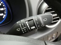 USED 2019 19 HYUNDAI KONA 1.0 PREMIUM 5d 118 BHP SAT NAV CAMERA CRUISE VAT Q