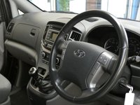 USED 2019 19 HYUNDAI i800 2.5 CRDI SE 5d 134 BHP 8 SEATS EURO 6 HEATED SEATS HYUNDAI WARRANTY TILL MAY 2024