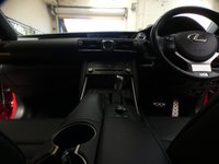 USED 2019 19 LEXUS IS 2.5 300H F SPORT 4d 179 BHP MASSIVE SPEC SAT NAV LEATHER HEATED/VENTILATED ELECTRIC SEATS REAR CAMERA