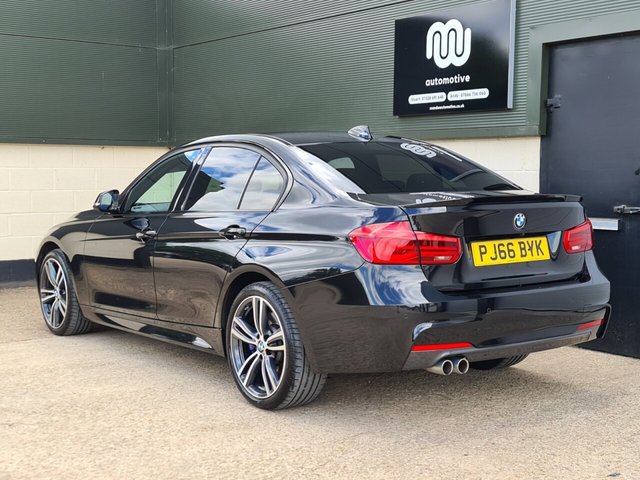 View our BMW 3 SERIES