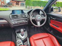 USED 2015 65 BMW 2 SERIES 2.0 220D M SPORT 2d 188 BHP PEARL WHITE | RED LEATHER | FULL HISTORY