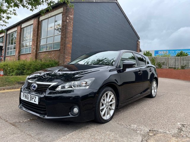 View our LEXUS CT