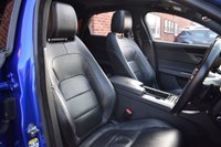 USED 2016 13 JAGUAR XF 3.0 V6 S 4d 296 BHP PAN ROOF / PRO NAV / MERIDIAN