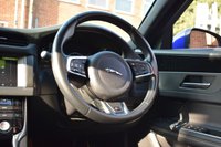 USED 2016 13 JAGUAR XF 3.0 V6 S 4d 296 BHP PAN ROOF / PRO NAV / MERIDIAN