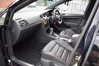 USED 2017 67 VOLKSWAGEN GOLF 2.0 GTI PERFORMANCE TSI DSG 5d 242 BHP DCC / LEATHER / DYNAUDIO