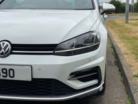 USED 2018 18 VOLKSWAGEN GOLF 1.5 R LINE TSI EVO 5d 148 BHP Satellite Navigation DAB