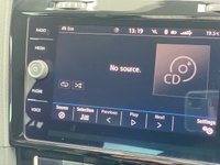 USED 2018 18 VOLKSWAGEN GOLF 1.5 R LINE TSI EVO 5d 148 BHP Satellite Navigation DAB
