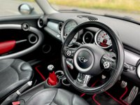 USED 2008 MINI CLUBMAN 1.6 Cooper S 5dr 