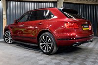 USED 2018 18 BENTLEY BENTAYGA 4.0 V8 5d 542 BHP INCREDIBLE SPEC: PANORAMIC ROOF, NIGHT VISION, HEAD-UP DISPLAY, DYNAMIC RIDE, BLACKLINE SPECIFICATION, SOFT CLOSE AND MUCH MORE