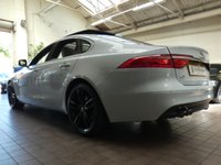 USED 2015 65 JAGUAR XF 2.0 PRESTIGE 4d 177 BHP EURO 6 CAZ ULEZ COMPLIANT SAT NAV SUNROOF LEATHER HEATED SEATS &pound;30 ROAD TAX
