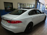 USED 2015 65 JAGUAR XF 2.0 PRESTIGE 4d 177 BHP EURO 6 CAZ ULEZ COMPLIANT SAT NAV SUNROOF LEATHER HEATED SEATS &pound;30 ROAD TAX