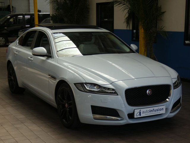 2015 65 Jaguar Xf 2.0 PRESTIGE 4d 177 BHP
