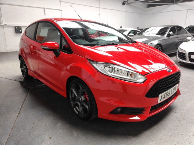 2016 65 Ford Fiesta 1.6 ST-3 3d 180 BHP