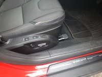 USED 2013 63 VOLVO V40 1.6 D2 CROSS COUNTRY SE NAV 5d 113 BHP 