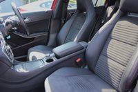 USED 2015 54 MERCEDES-BENZ GLA-CLASS 2.1 GLA220 CDI 4MATIC AMG LINE PREMIUM PLUS 5d 168 BHP 5 Mercedes Services, Under 32000 Miles, Generous Specification, Low Running Costs