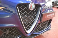 USED 2018 18 ALFA ROMEO GIULIA 2.9 V6 BITURBO QUADRIFOGLIO 4d 503 BHP CARBON STEERING WHEEL /