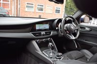 USED 2018 18 ALFA ROMEO GIULIA 2.9 V6 BITURBO QUADRIFOGLIO 4d 503 BHP CARBON STEERING WHEEL /