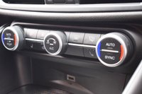 USED 2018 18 ALFA ROMEO GIULIA 2.9 V6 BITURBO QUADRIFOGLIO 4d 503 BHP CARBON STEERING WHEEL /