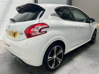 USED 2014 14 PEUGEOT 208 1.6 THP GTI 3d 200 BHP 200BHP, R.Sensors,DAB