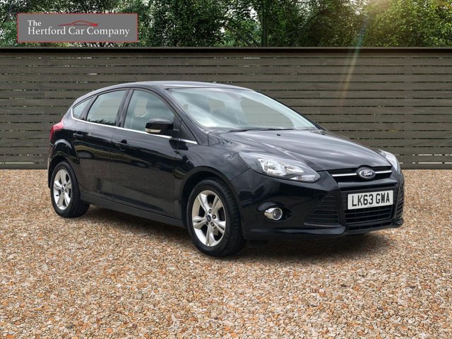 2013 63 Ford Focus 1.0 ZETEC 5d 124 BHP