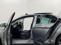 USED 2018 18 VOLKSWAGEN PASSAT 2.0 GT TDI BLUEMOTION TECHNOLOGY DSG 4d 148 BHP 2.0 GT TDI Bluemotion Technology DSG Hosting a huge Specification
