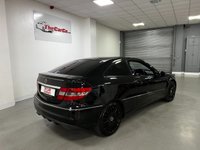 USED 2010 10 MERCEDES-BENZ CLC CLASS 1.8 CLC200 KOMPRESSOR SPORT 3d 184 BHP * 18 INCH BLACK ALLOYS * CRUISE CONTROL * LEATHER * PADDLE SHIFT * PARKING SENSORS *