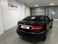 USED 2010 10 MERCEDES-BENZ CLC CLASS 1.8 CLC200 KOMPRESSOR SPORT 3d 184 BHP * 18 INCH BLACK ALLOYS * CRUISE CONTROL * LEATHER * PADDLE SHIFT * PARKING SENSORS *