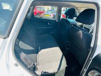 USED 2014 14 KIA VENGA 1.6 2 AUTOMATIC  Lovely Low Mileage Automatic with a FSH