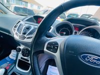 USED 2011 61 FORD FIESTA 1.2 ZETEC 5d 81 BHP FSH - 9 services - Economical Petrol Hatchback