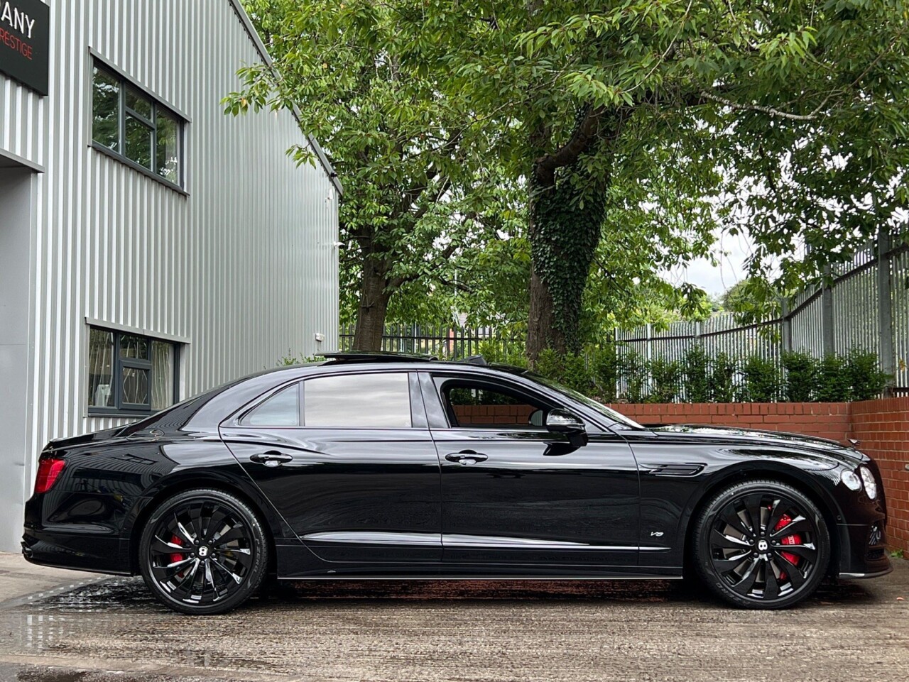 2022 22 BENTLEY FLYING SPUR 4.0 V8 Auto 4WD Euro 6 4dr