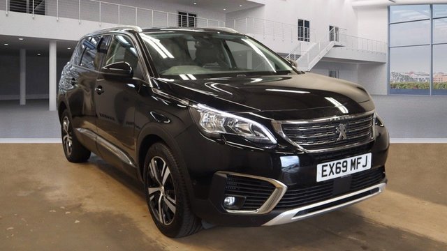 2019 69 Peugeot 5008 1.2 PURETECH S/S ALLURE 5d 130 BHP