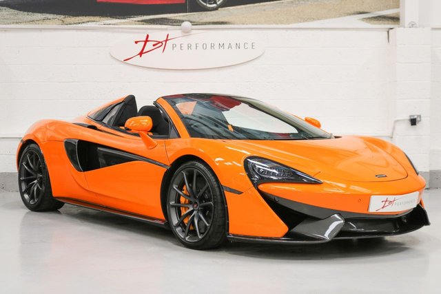 2018 18 Mclaren 570s 3.8 V8 SSG 2d 562 BHP LAUNCH EDITION SPIDER